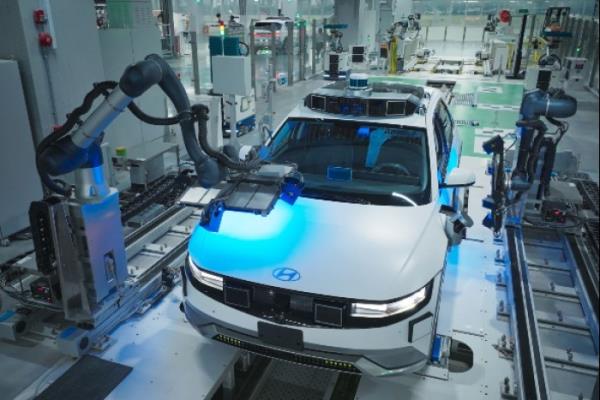 现代汽车推迟IONIQ 5机器人出租车服务在美国的推出